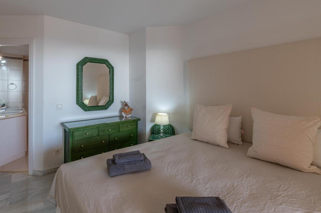 Apartment 3 Bedrooms & Terrace, Swimming Pool - Porton 7 Sitio de Calahonda